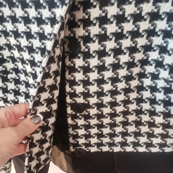 Talbots Wool Blend Houndstooth Blazer - Picture 7 of 7